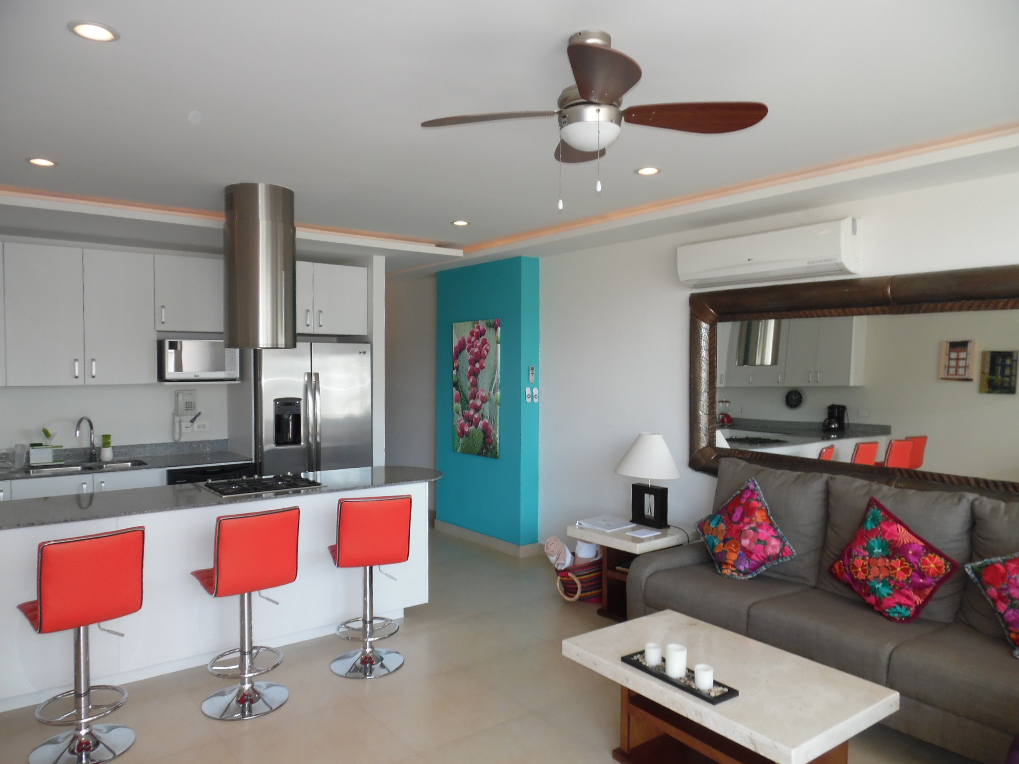 Condos Puerto Vallarta Details